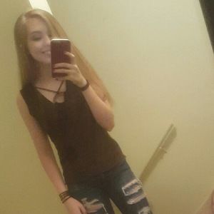 Meet your Posher, Sierra